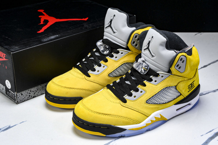 Jordan 5 Retro Tokyo T23 (2025) - IO3372-700