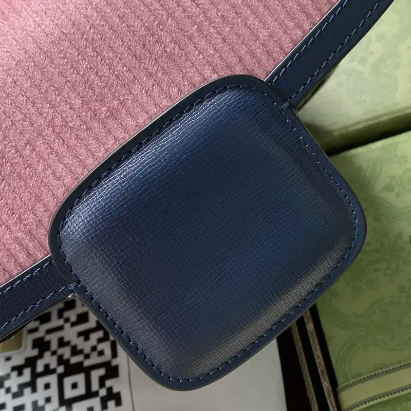 G*u*i bags 2111ya0022