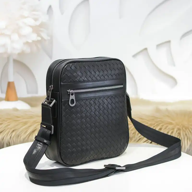 Bottega Veneta Bags 2111YZ0018