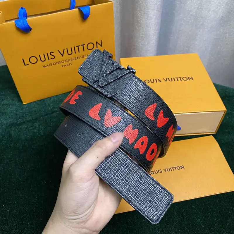 LV Belts 2204XA0051