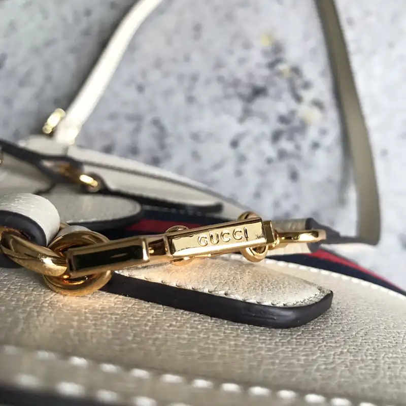 G*u*i bag 2210dj0029