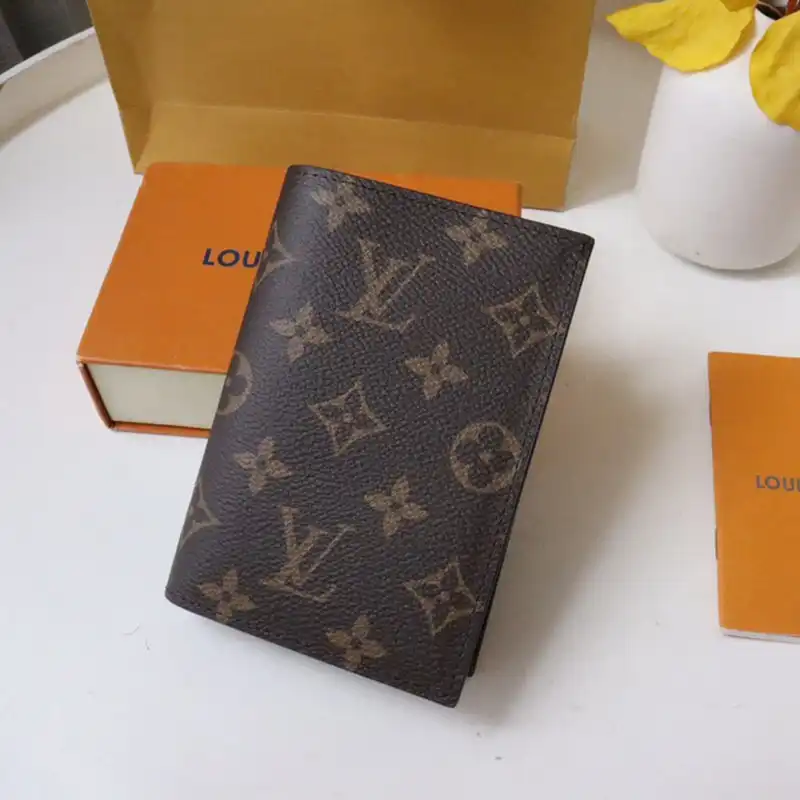 LV Bag 2211DJ0037