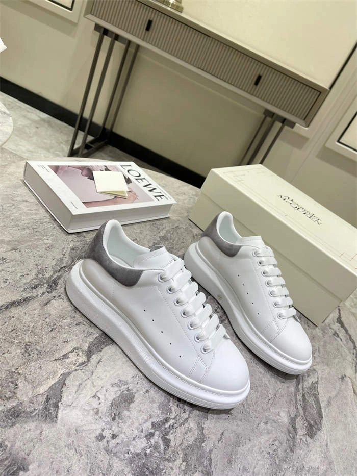 Alexander McQueen Oversized WrinkleFree 2571