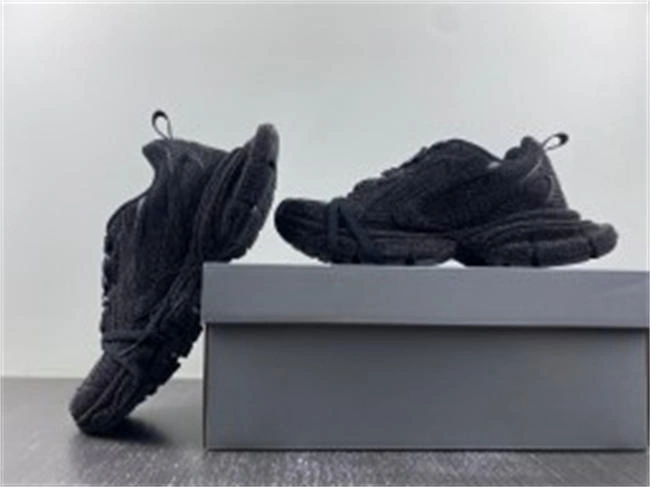 Balenciaga 734731 W3XL4 1250 I Sporty 4364