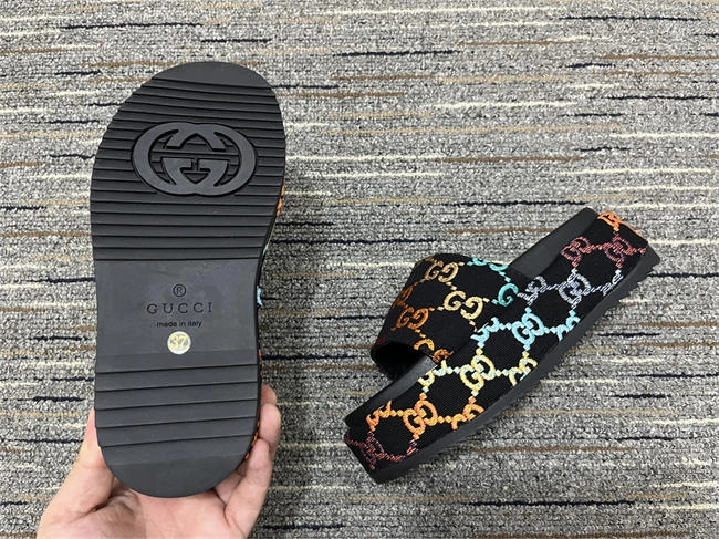 G*u*i side women moisturewicking 463