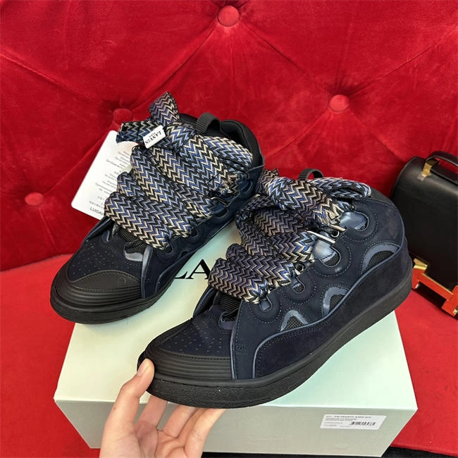 Snug Lanvon Curb Sneaker 909