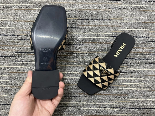 Prada Slipper Sporty 3353